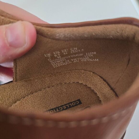 Clarks Sandals Womens 9.5 Brown Leather Slingback Ankle Strap - Picture 7 of 7